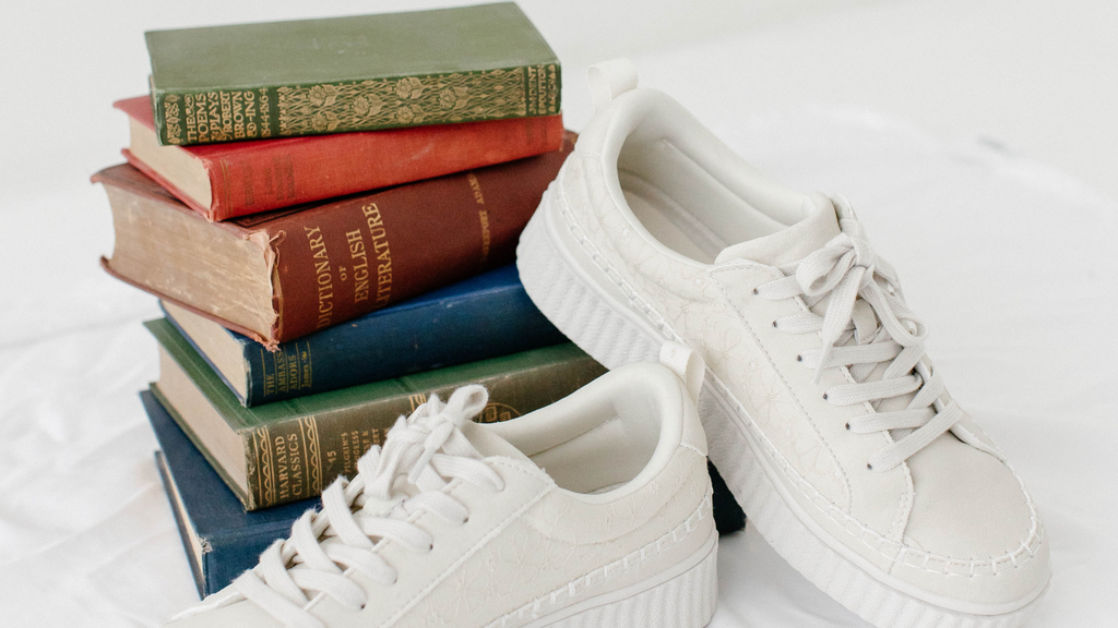 Back-to-School Fashion: Modest and Stylish Looks for Teachers and Students