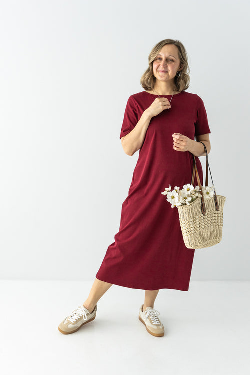 'Constance' Short Sleeve Ribbed Midi Dress