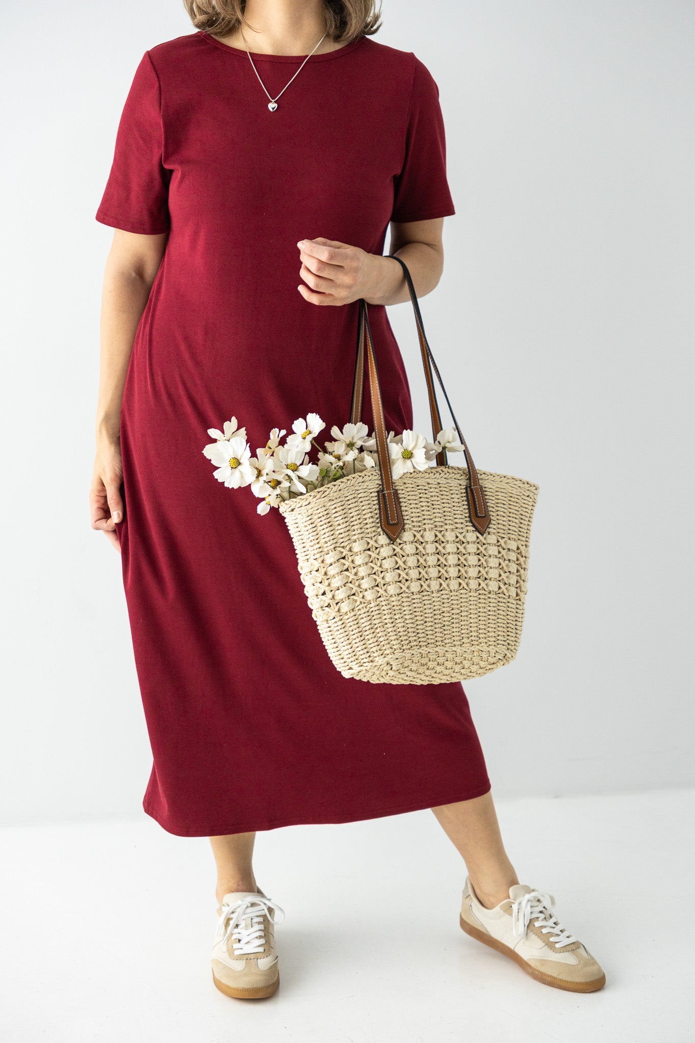 Constance Short Sleeve Ribbed Midi Dress – The Main Street Exchange