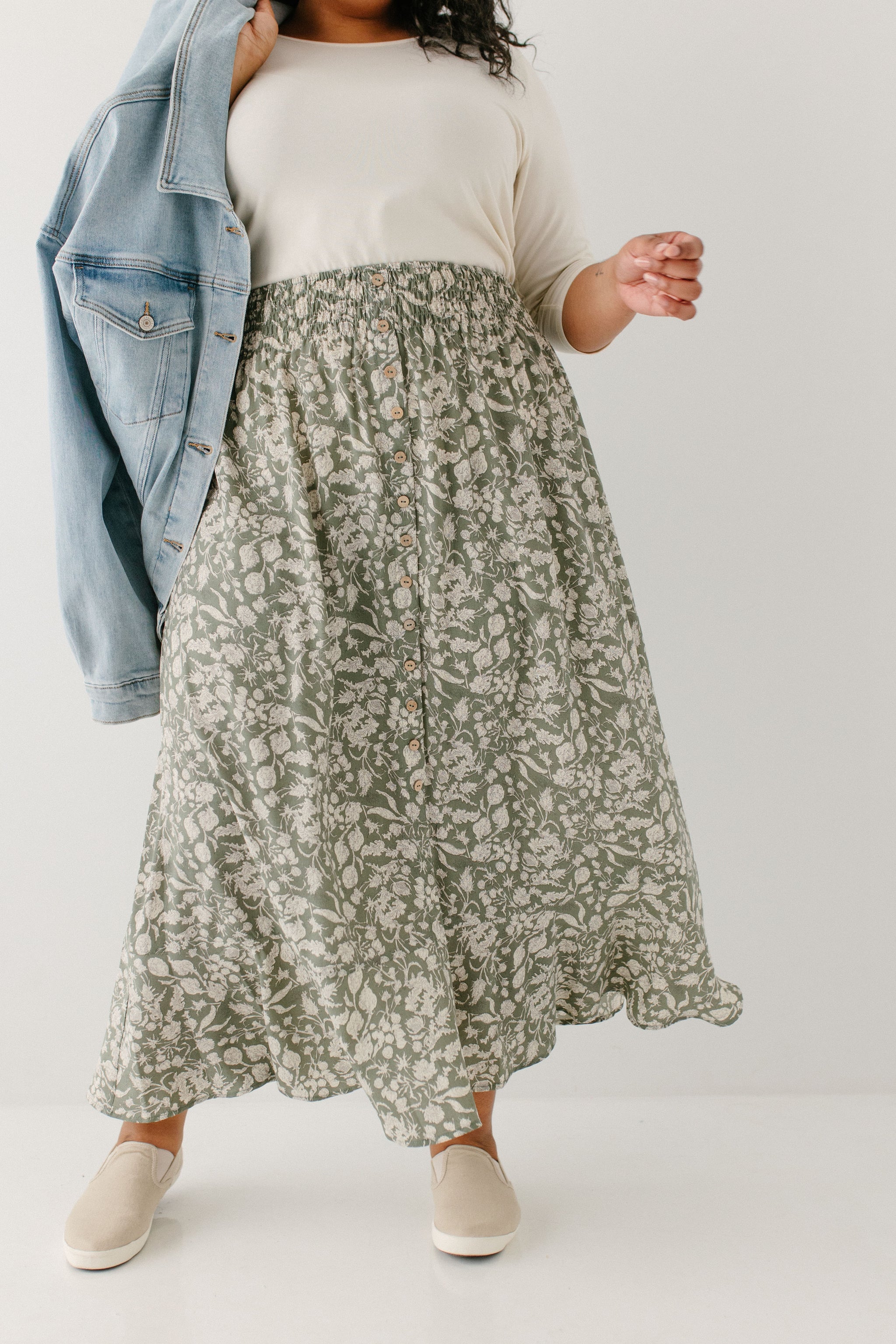 Shauna' Smocked Waist Floral Maxi Skirt in Soft Green – The