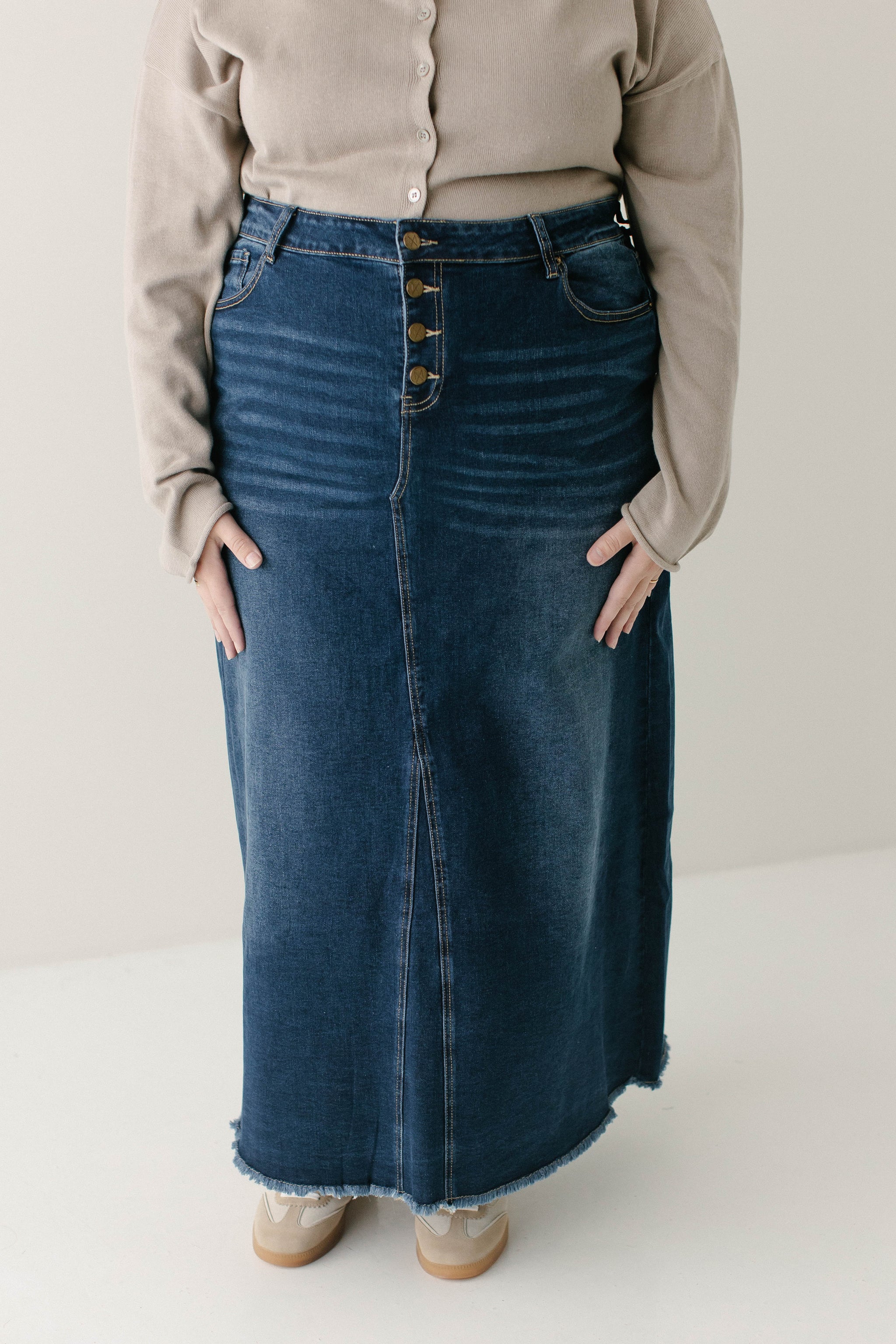 Haven' Long Stretch Denim Skirt in Dark Wash FINAL SALE – The Main