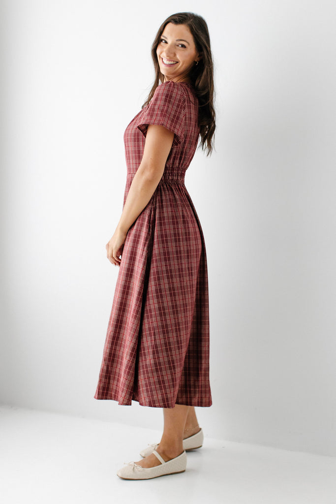 Cecily Plaid A-Line Midi Dress – The Main Street Exchange