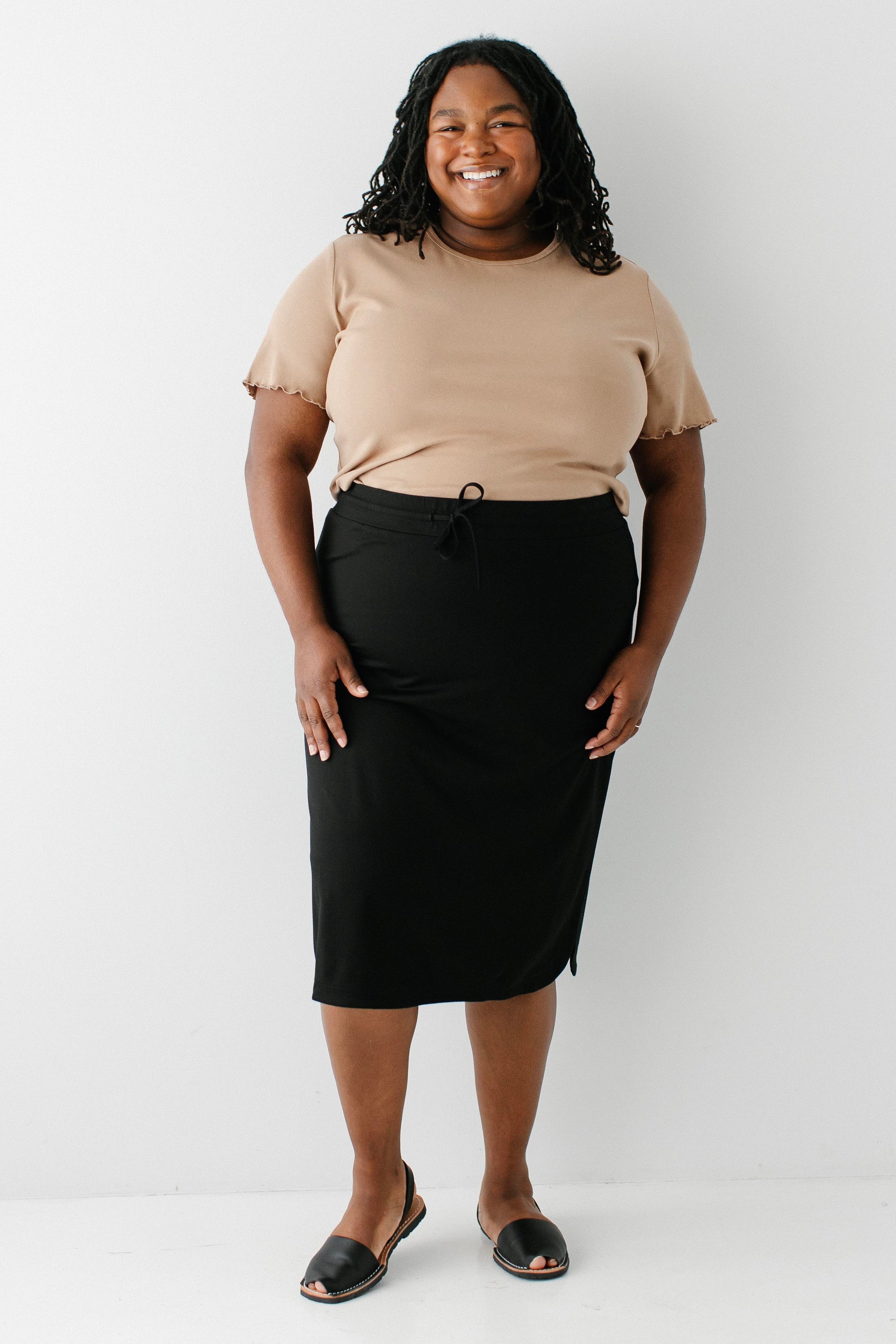 Olivia Everyday Knit Skirt – The Main Street Exchange