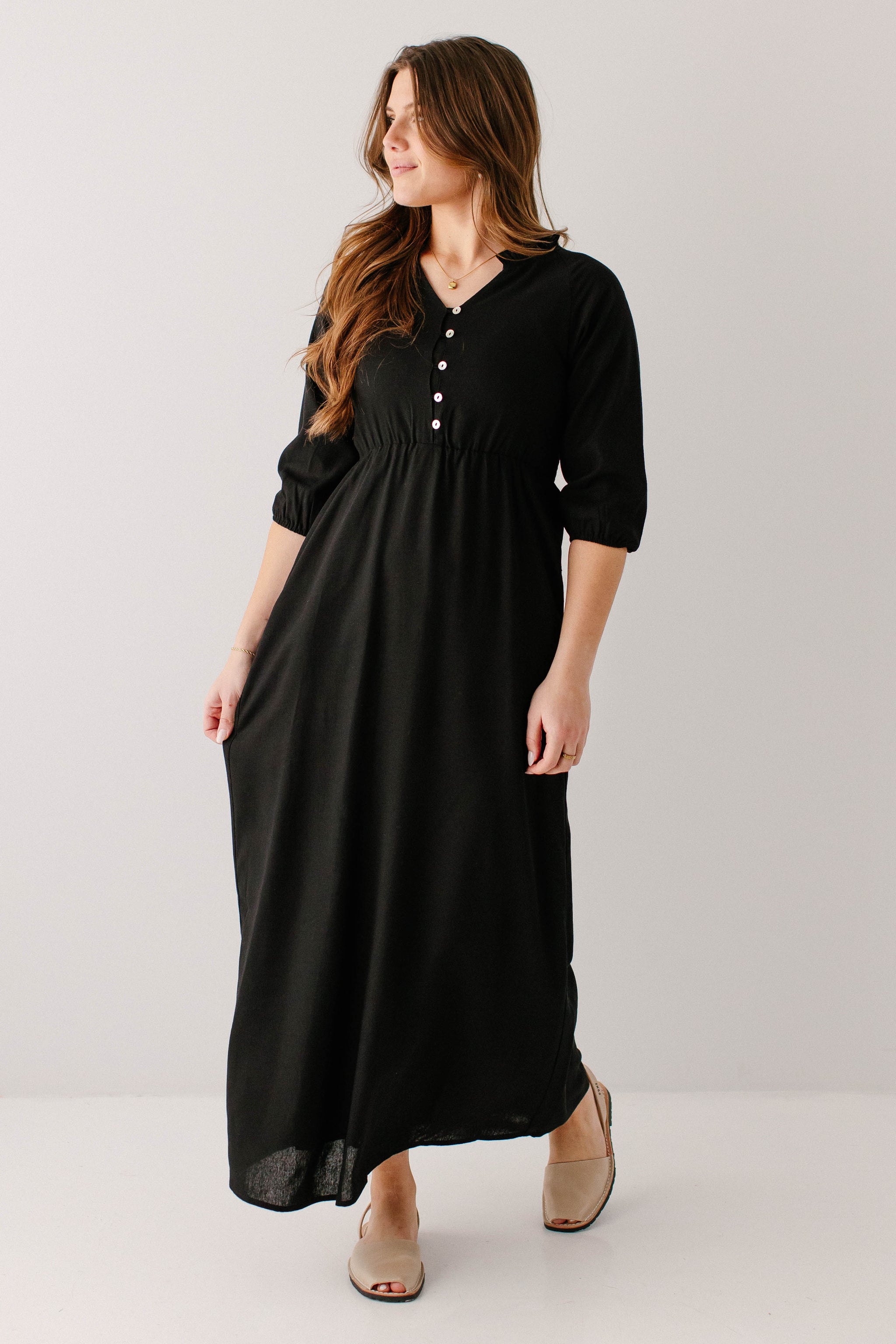 Kenzi Ruffle Detail Maxi Dress – The Main Street Exchange