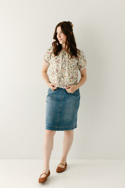 Sara Stretch Denim Skirt in Medium Wash