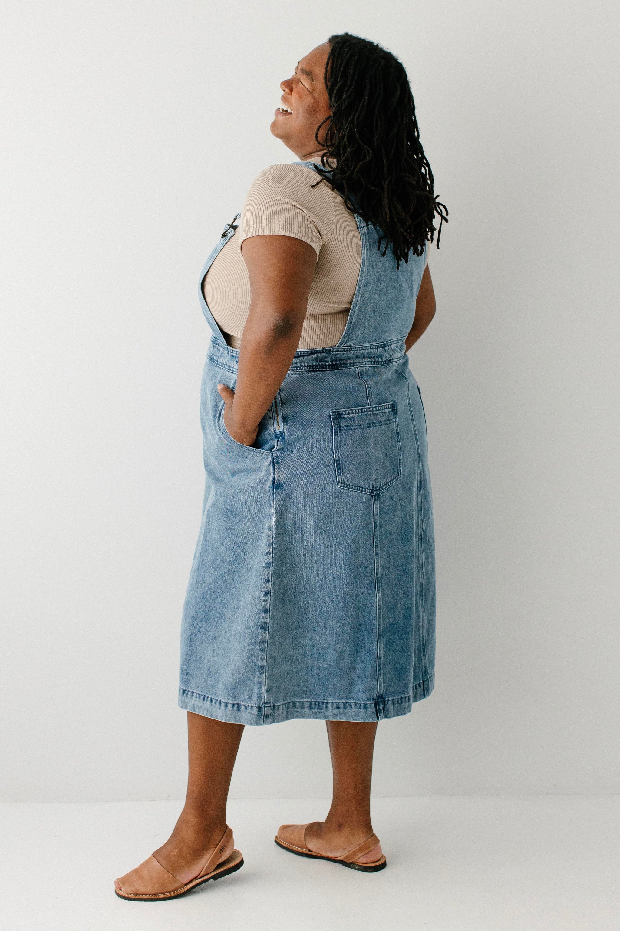 denim jumper dress plus size Ladies Pinafore Dress Noisy May Curve Denim Pinafore Dress In Mid Wash Blue ASOS This denim dress is classically styled and very versatile for all occasions Slaydiva Plus Size Water Washed