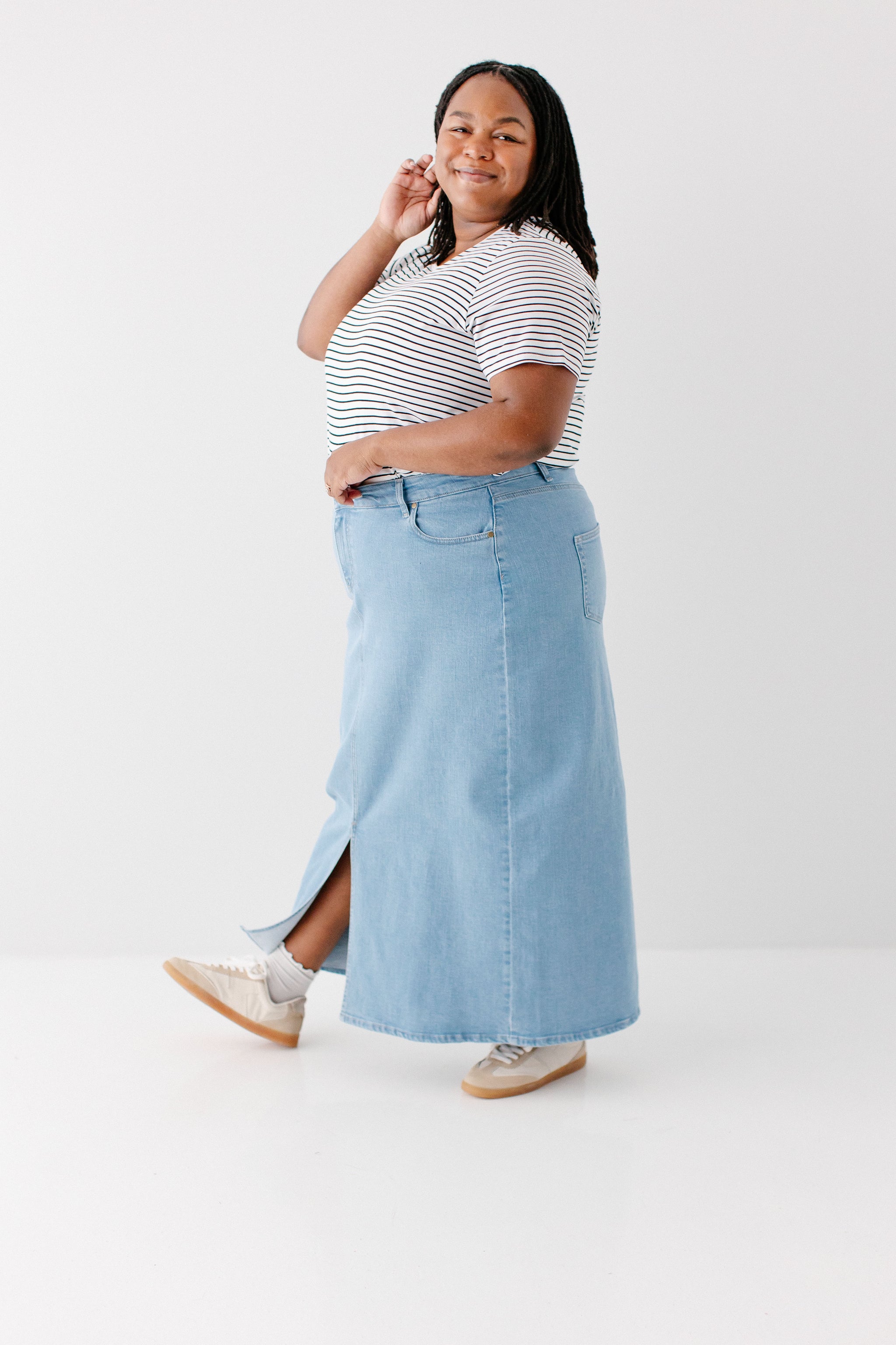 Maya Front Slit Denim Maxi Skirt – The Main Street Exchange