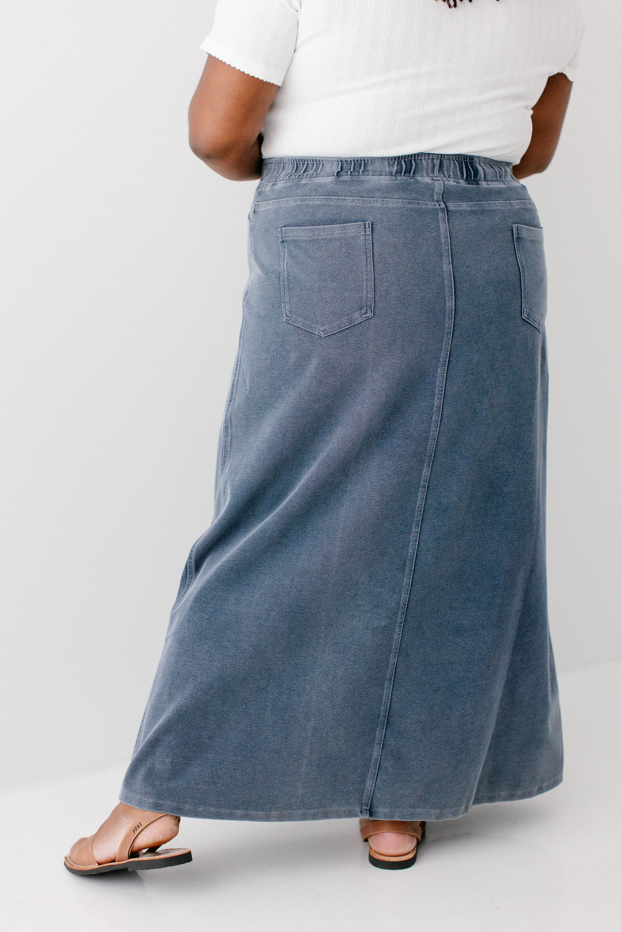 Caroline Long Knit Denim Skirt – The Main Street Exchange