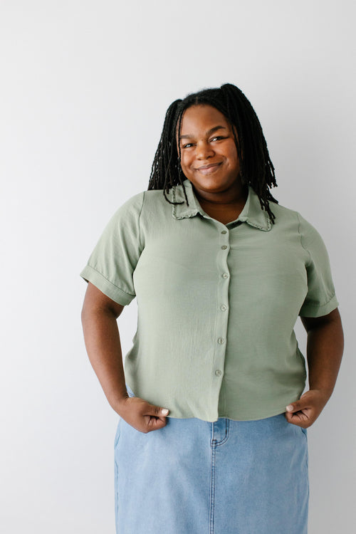 'Moira' Peter Pan Collar Button Down Top