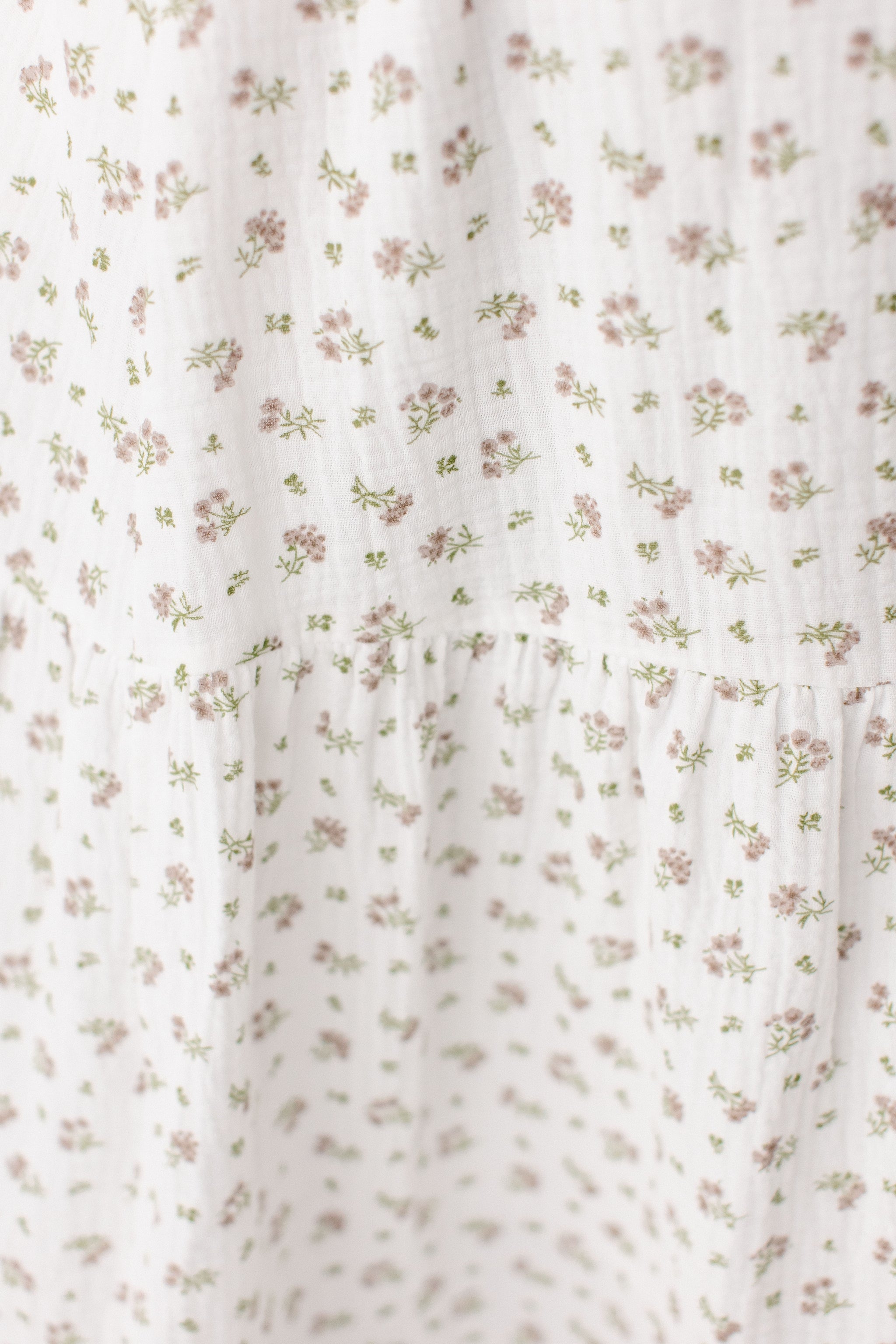'lynette' cotton gauze floral print tiered midi dress reviews Lynette Smocked Bodice Floral Midi Dress FINAL SALE White / 2X