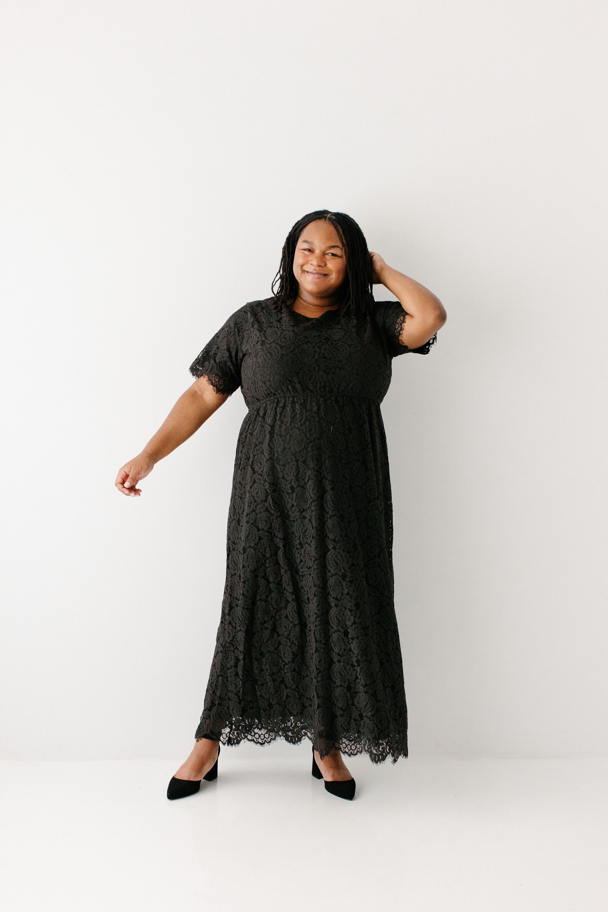 Odessa Round Neck Lace Maxi Dress FINAL SALE S / Black