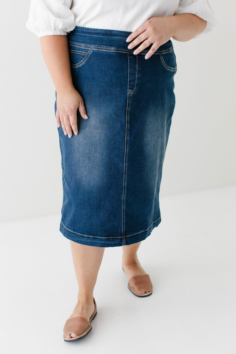 'Sara' Classic Knee Length Dark Denim Skirt