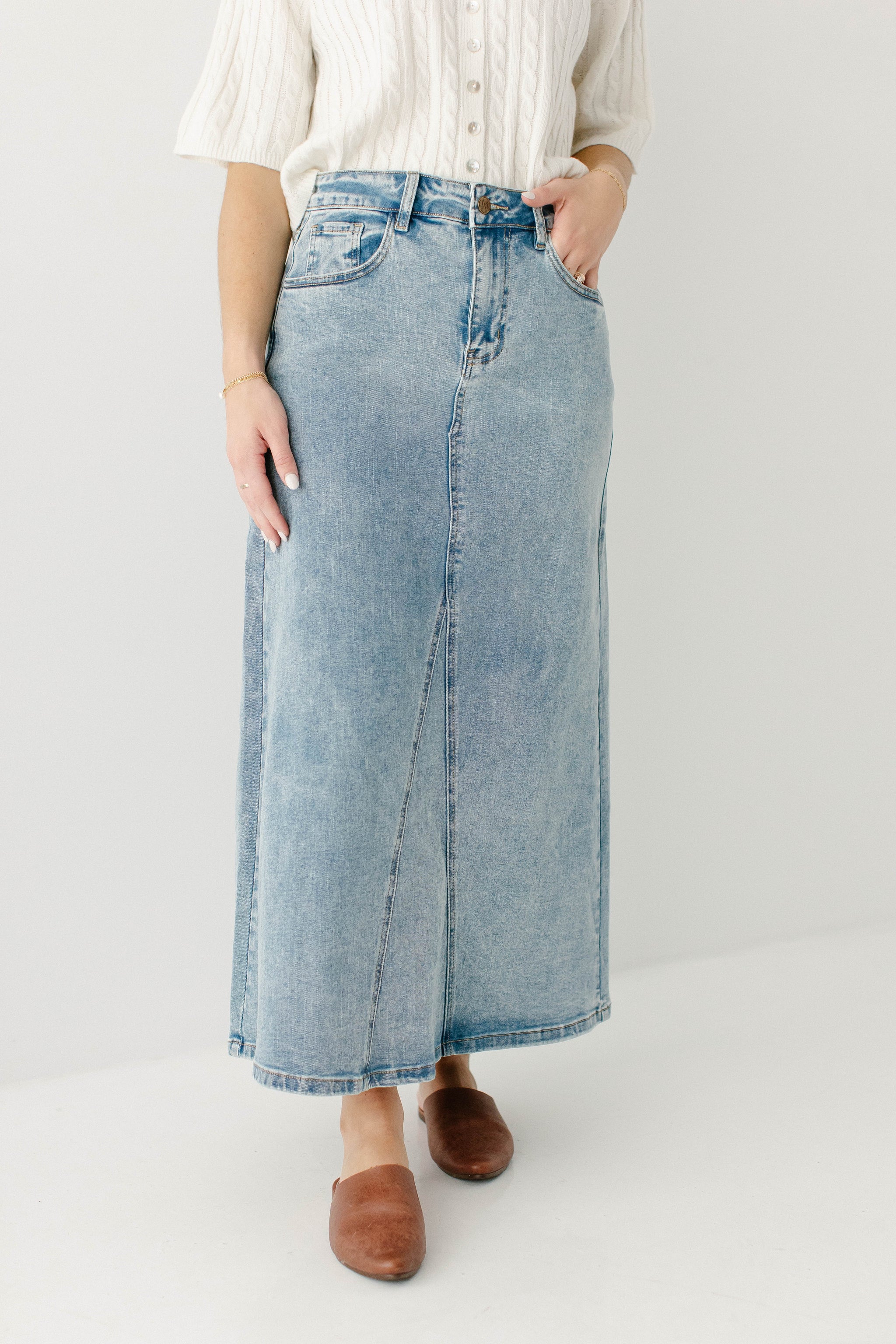 Brooklyn Stretch Denim Maxi Skirt in Vintage Wash – The Main