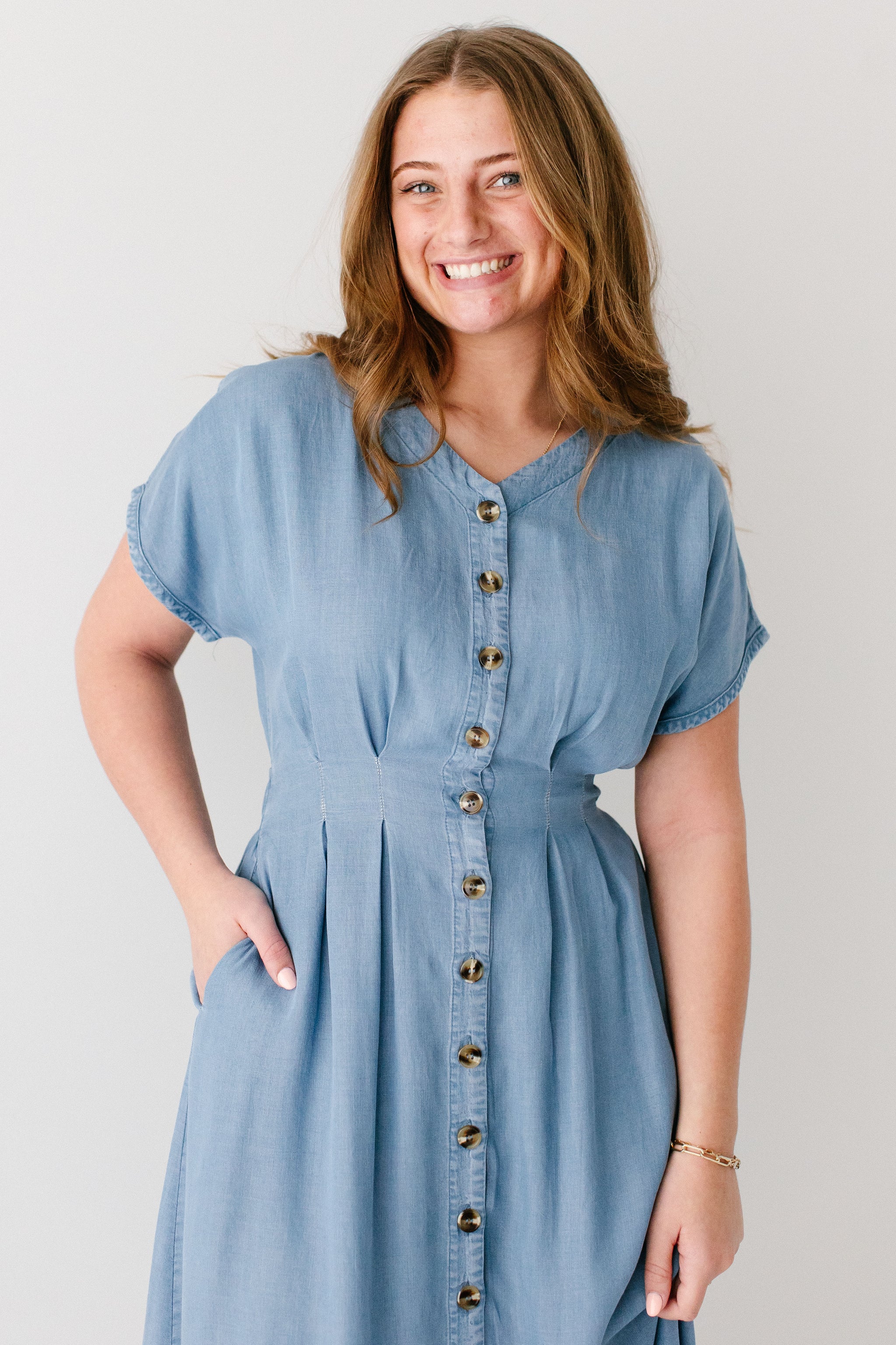 Emilia Pleated Chambray Midi Dress, Light Wash / L