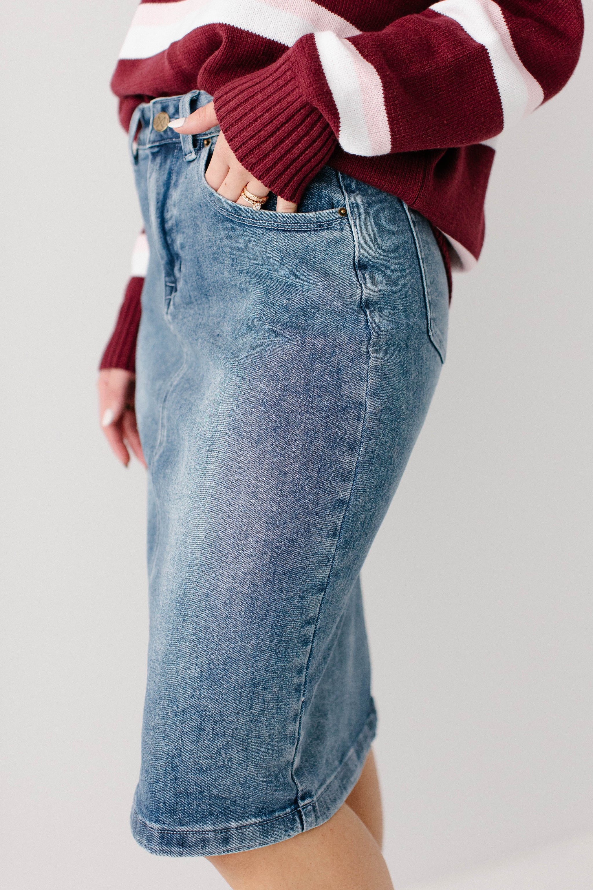 Robyn Classic Denim Skirt – The Main Street Exchange