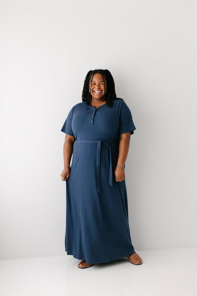 Kate Ribbed Knit Maxi Dress Dark Navy / 2X
