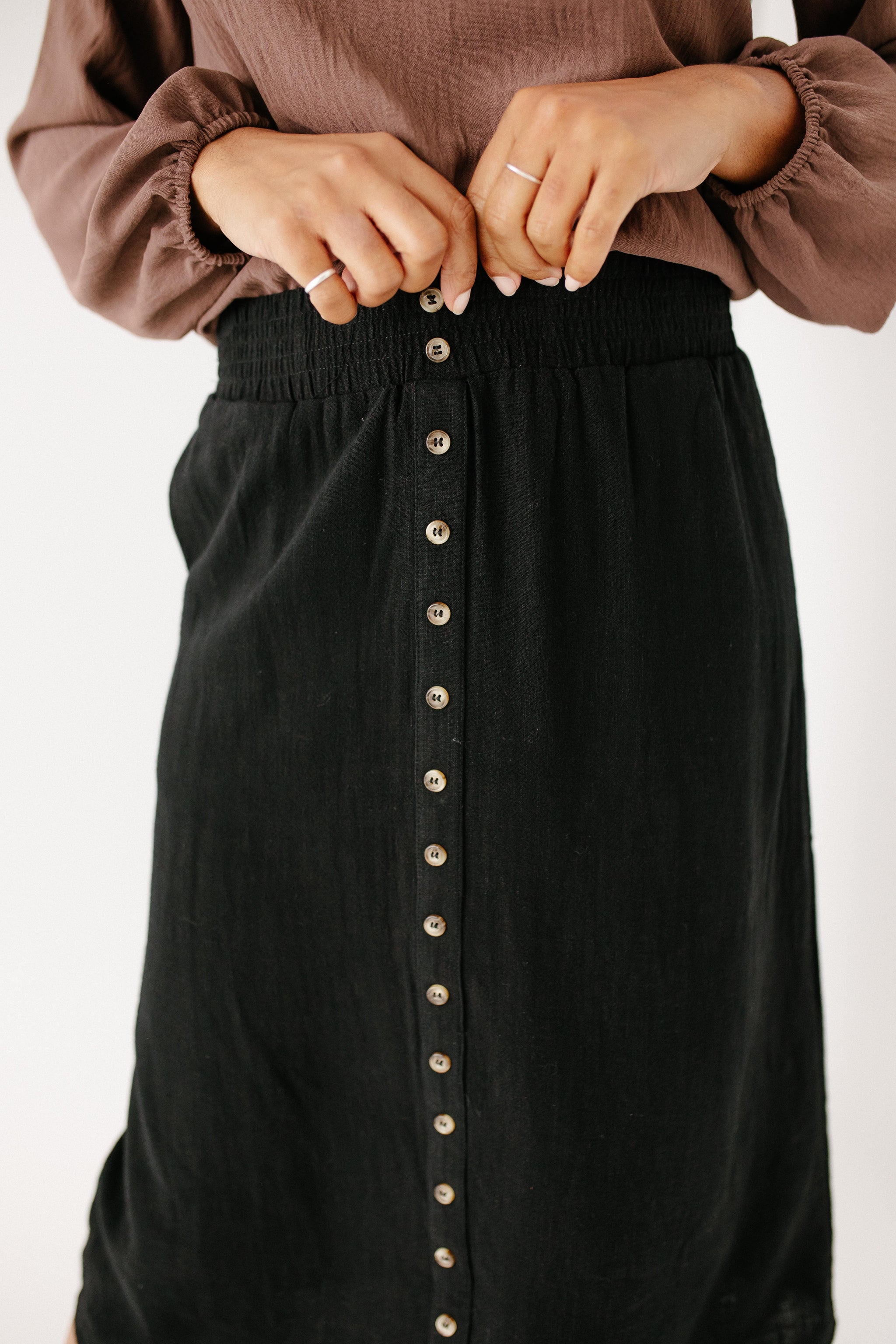 Greta' Linen Blend Midi Skirt – The Main Street Exchange