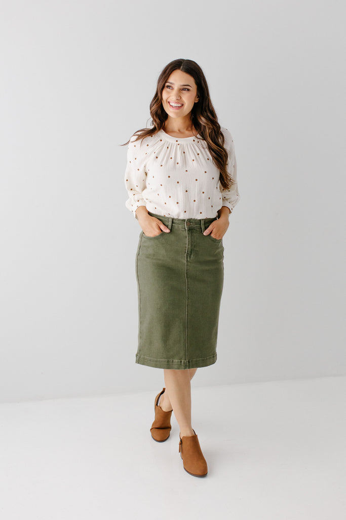 State Fair Olive Green Denim Mini Skirt | Green skirt outfits, Miniskirt  outfits, Mini skirts