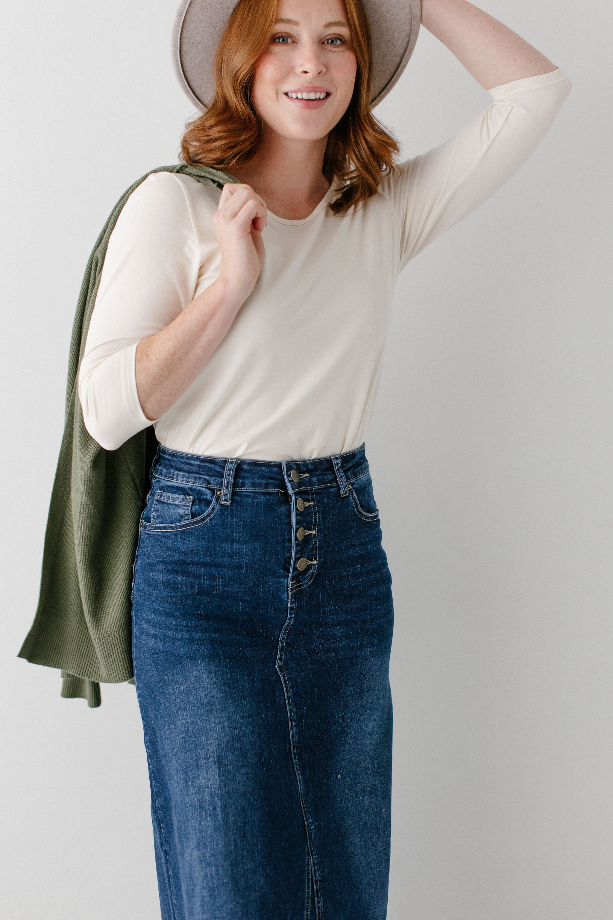 Haven' Long Stretch Denim Skirt in Dark Wash – The Main
