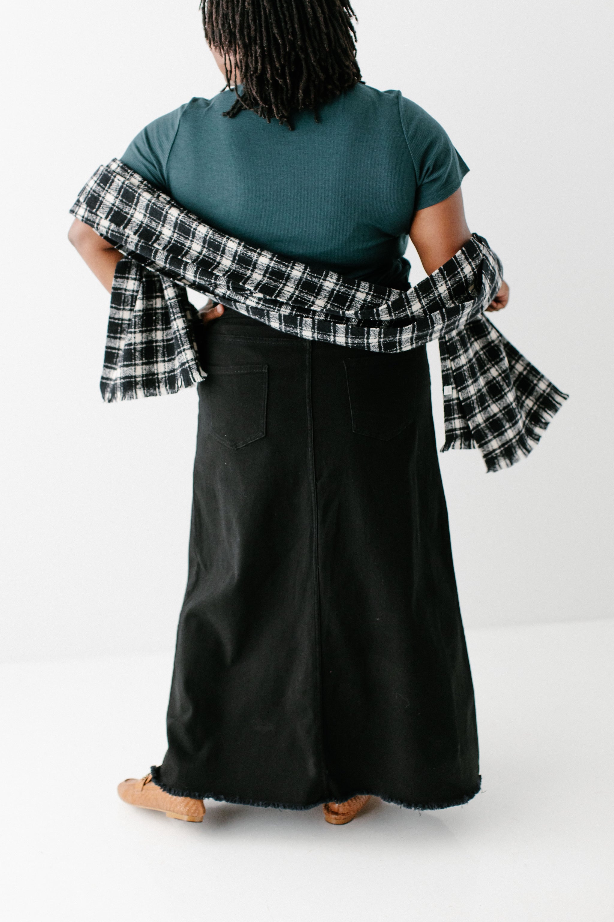 スカート heaven Distressed Knit Skirt heaven Haven Sweater Knit Midi Skirt – Hemline Alpharetta