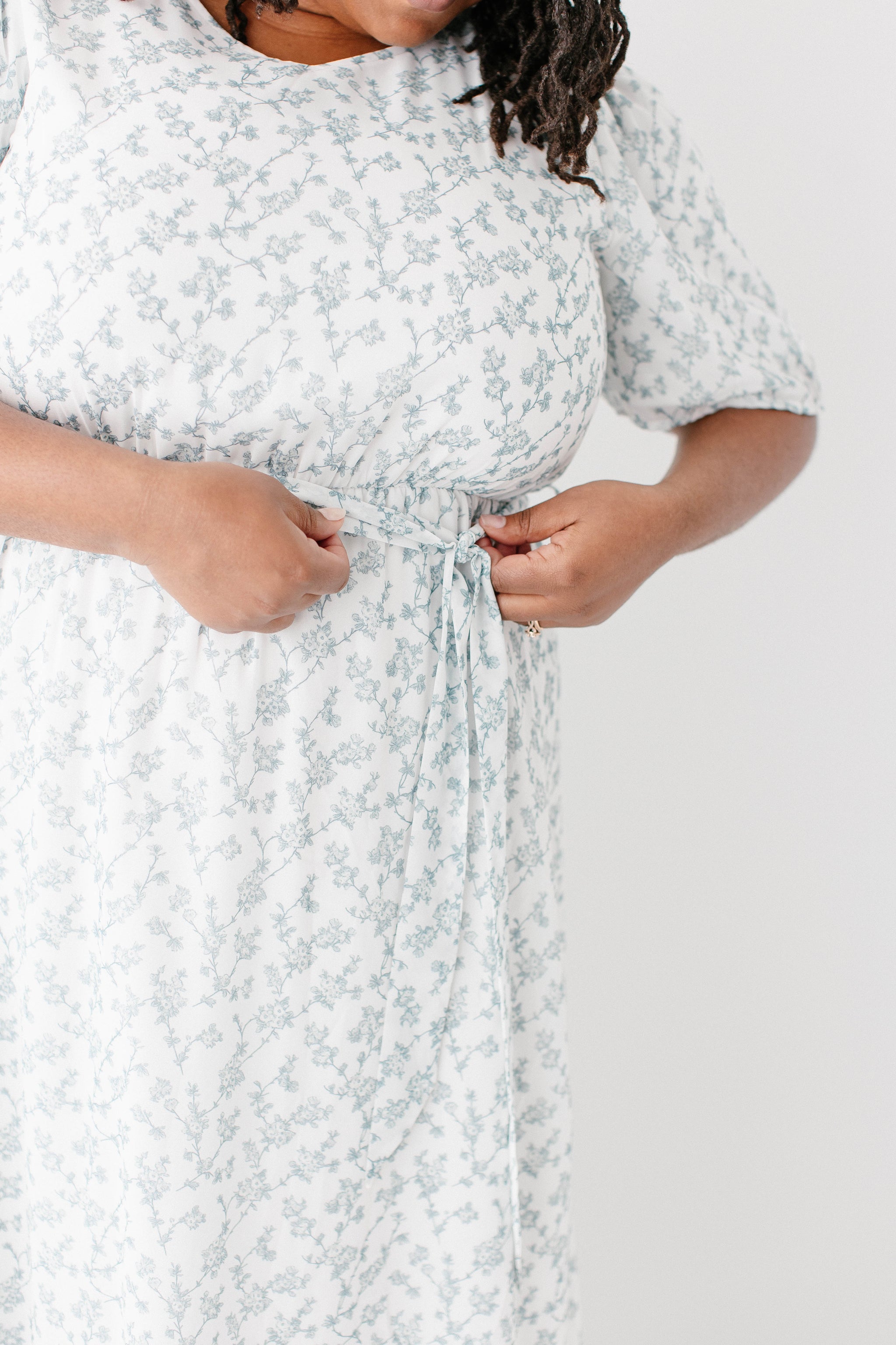 Esther Floral Print Maxi Dress FINAL SALE – The Main Street Exchange