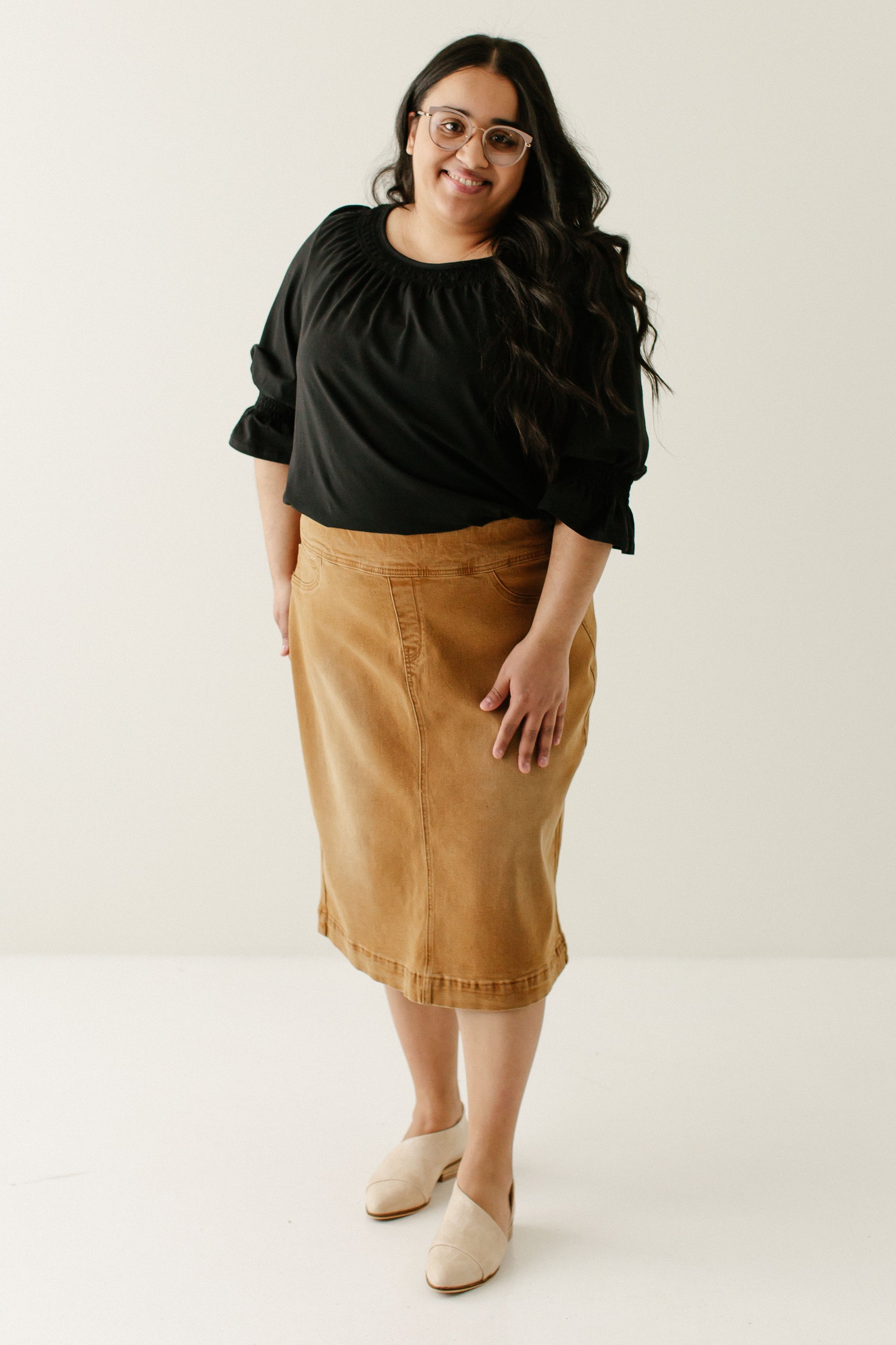 Sara' Stretch Denim Knee Length Skirt in Camel FINAL SALE – The