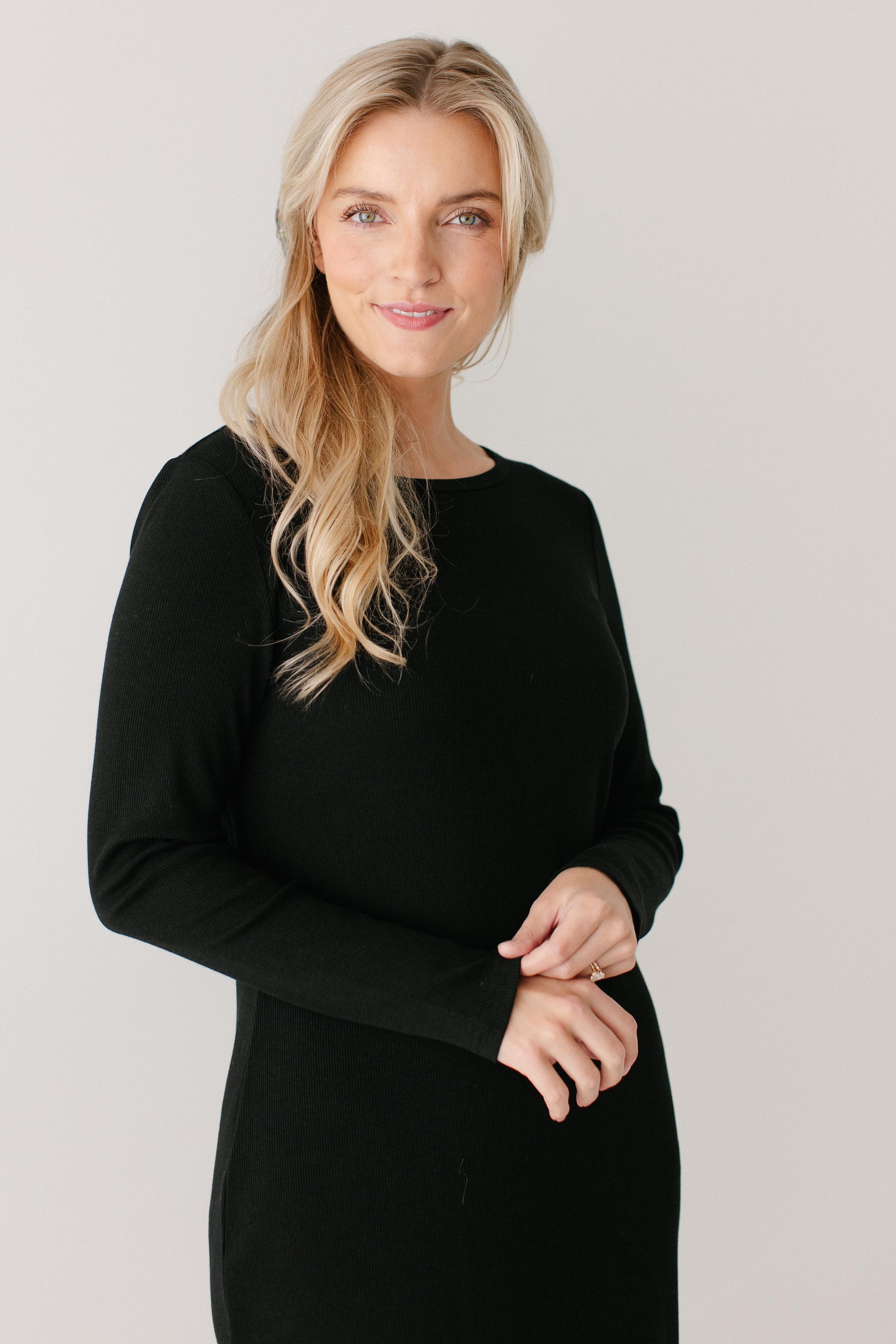 Constance' Bamboo Blend Ribbed Long Sleeve Midi Dress – The Main