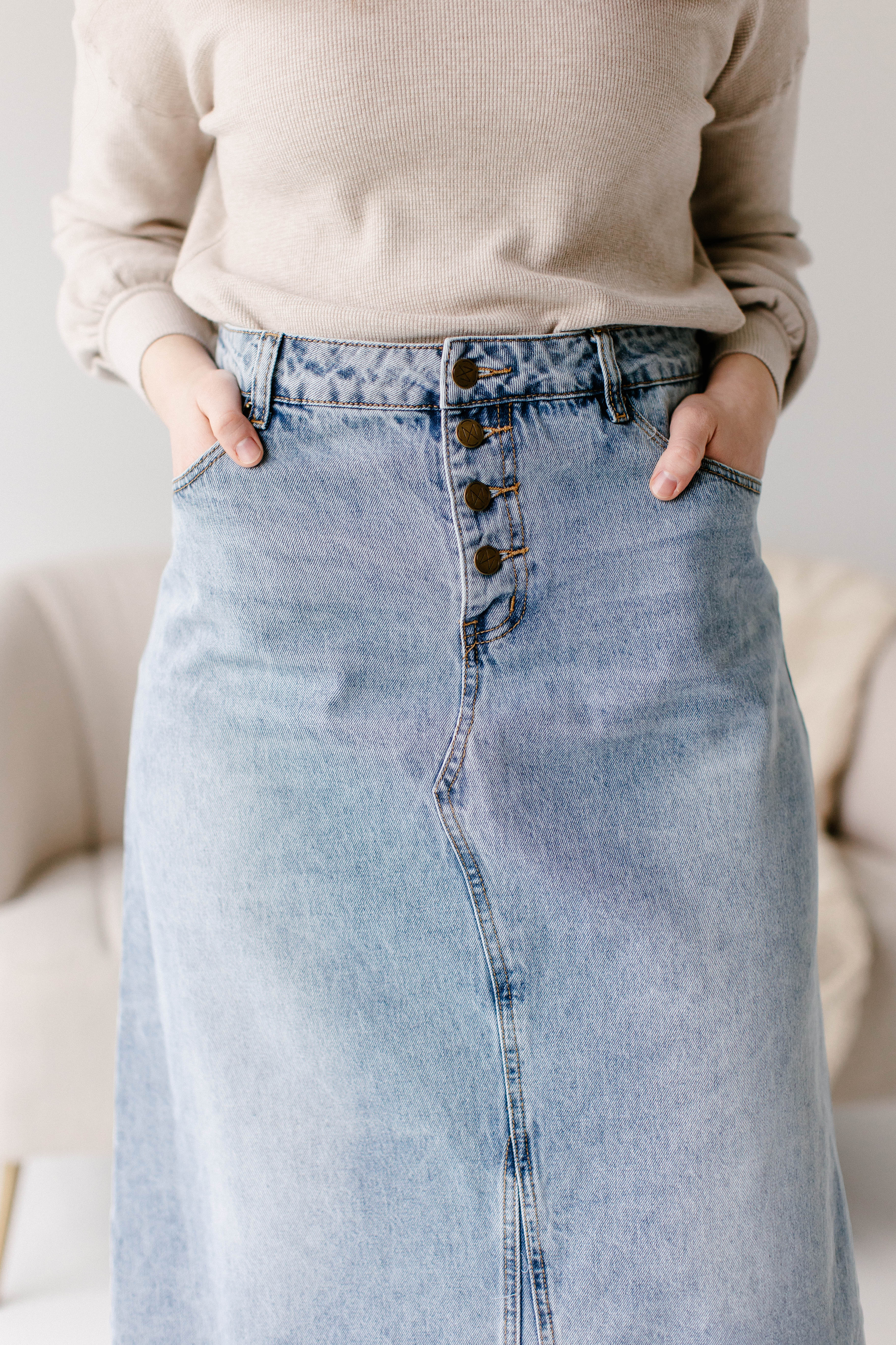 'Haven' Long Denim Skirt in Light Wash FINAL SALE – The Main