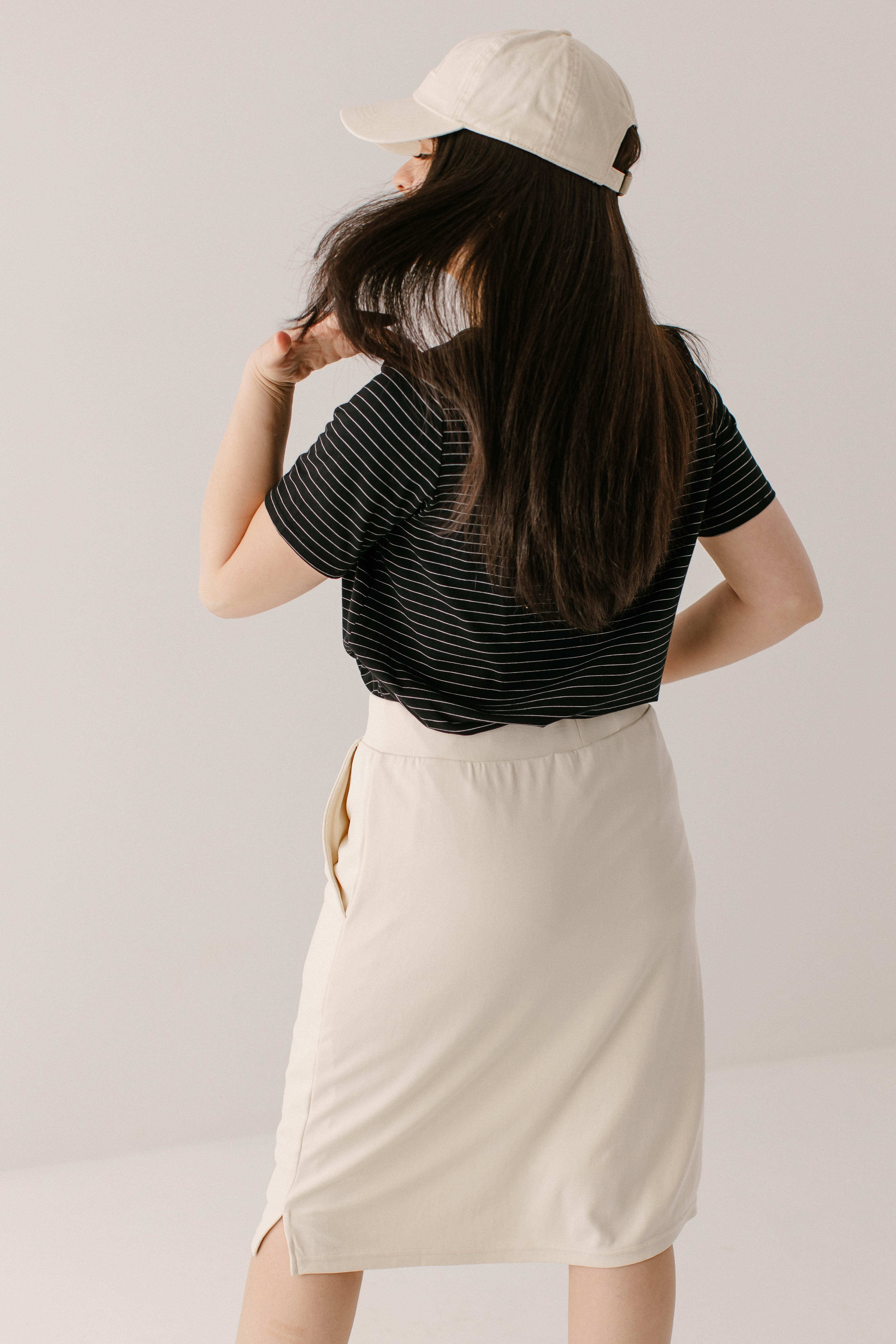 Lauren' Everyday Knit Skirt FINAL SALE – The Main Street Exchange